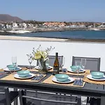 Apartment Family 6 Beachfront Corralejo By Holidays Home